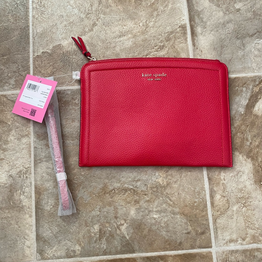 Kate Spade Pebbled Leather Wristlet